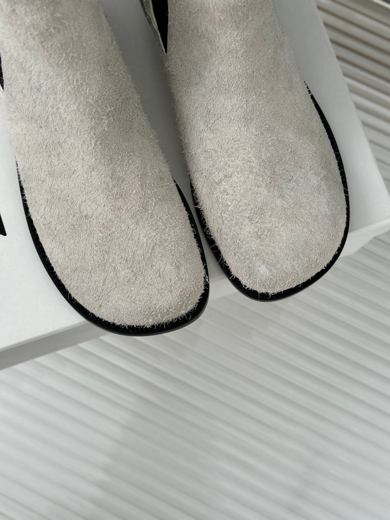 LW CAMPO CHELSEA BOOT WHITE BRUSHED SUEDE