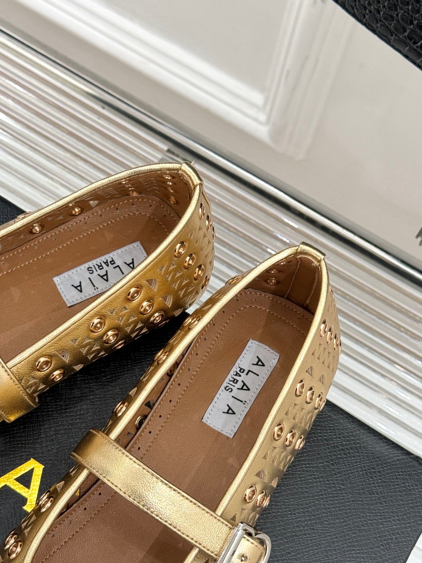 MARY JANE IN METALLIC GOLD CALFSKIN