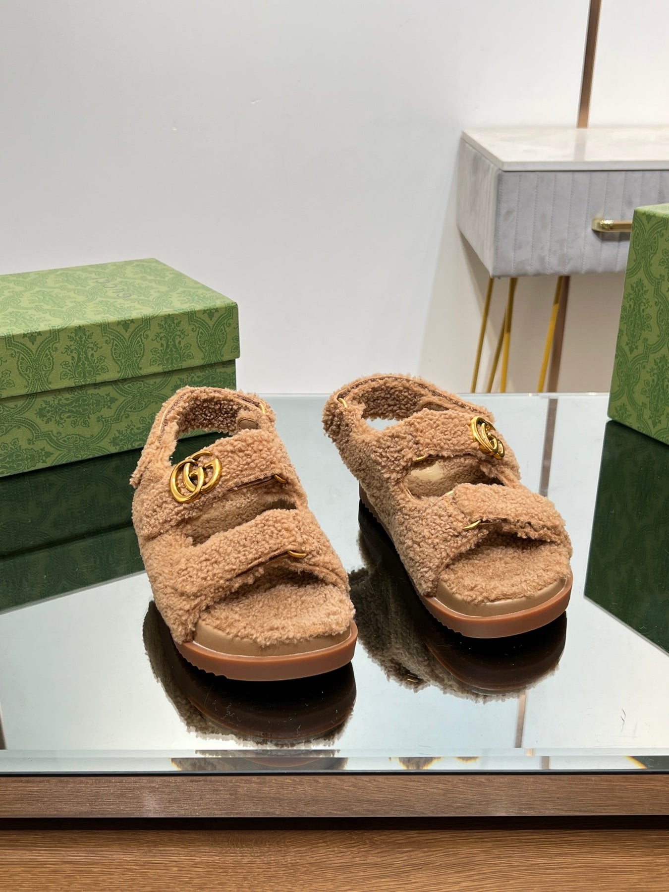 DAD SANDALS IN CIDER BROWN FLEECE WITH GOLD HARDWARE