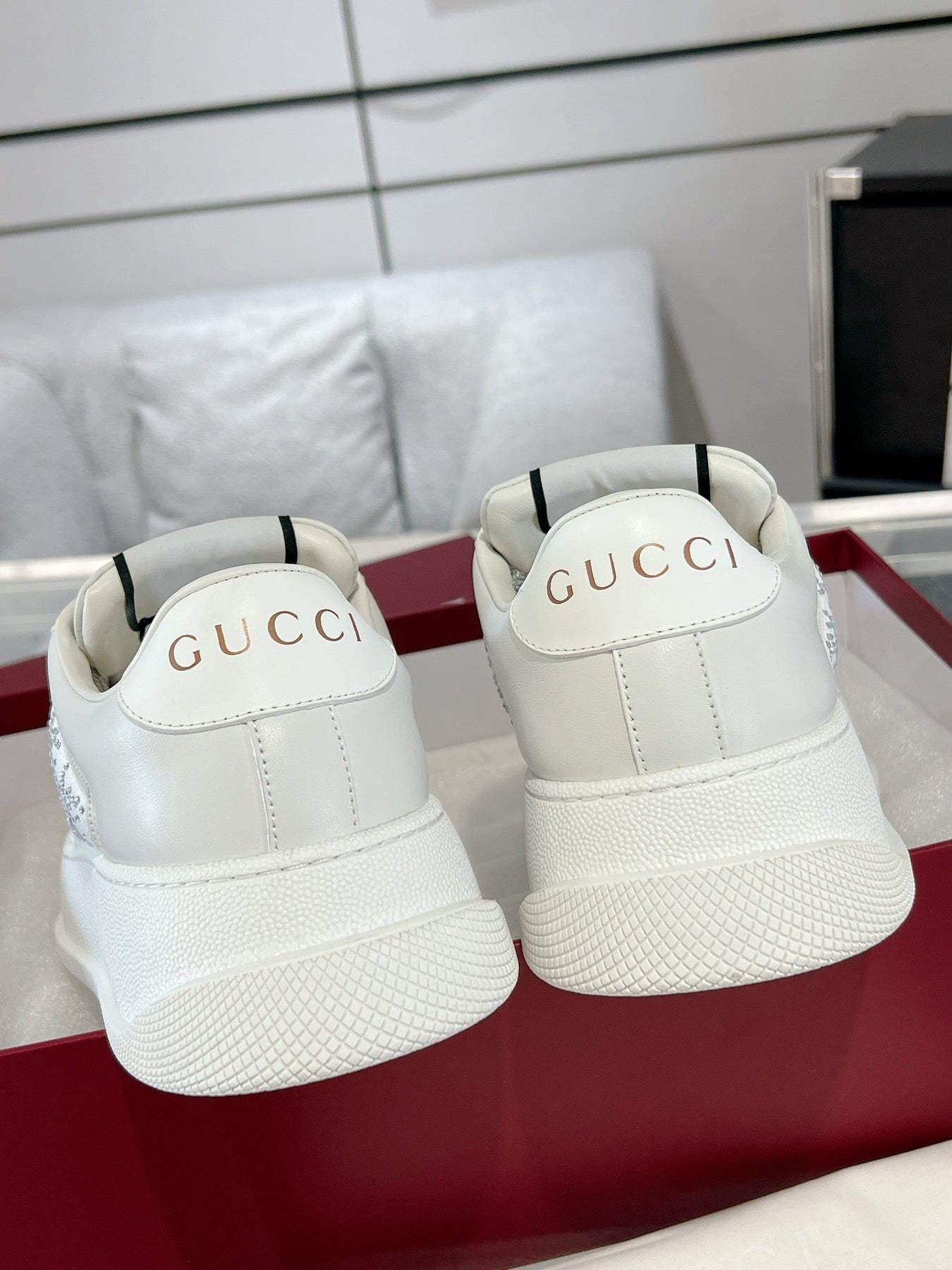 GG SCREENER SNEAKER WITH CRYSTALS IN IVORY BEIGE MIX RHINO GRAY CALFSKIN