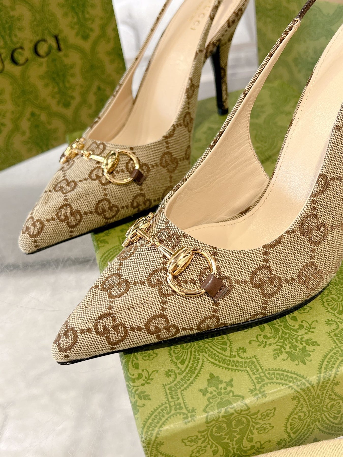 HORSEBIT SLINGBACK 105 IN TAN BEIGE CANVAS