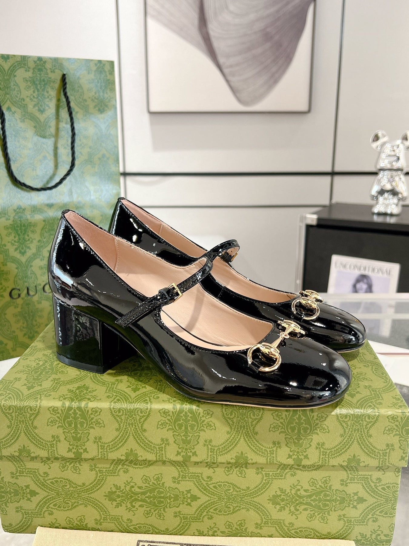 HORSEBIT MARY JANE HEEL IN BLACK CALFSKIN GOLD HARDWARE