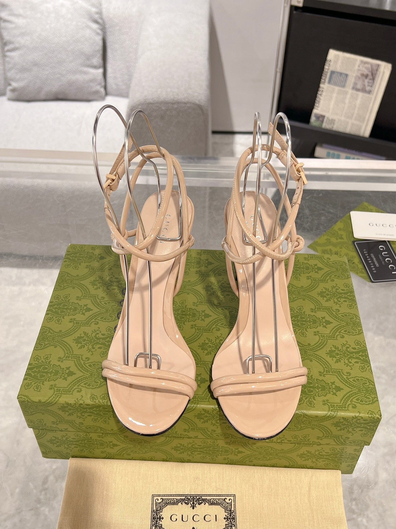 GG 105 STRAPPY SANDAL BEIGE CALFSKIN