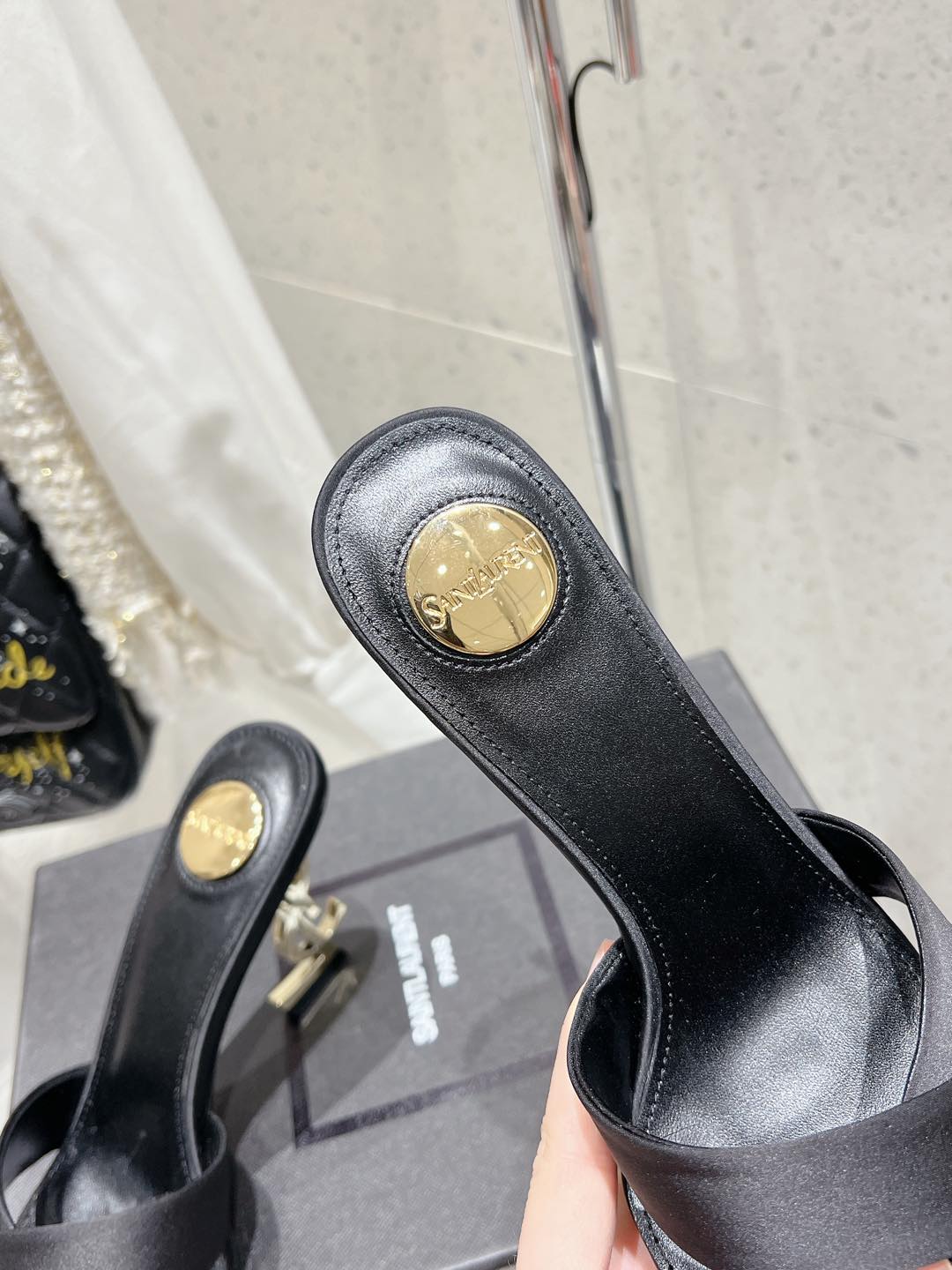 OPYUM HIGH MULES 85 MM IN BLACK SATIN CREPE