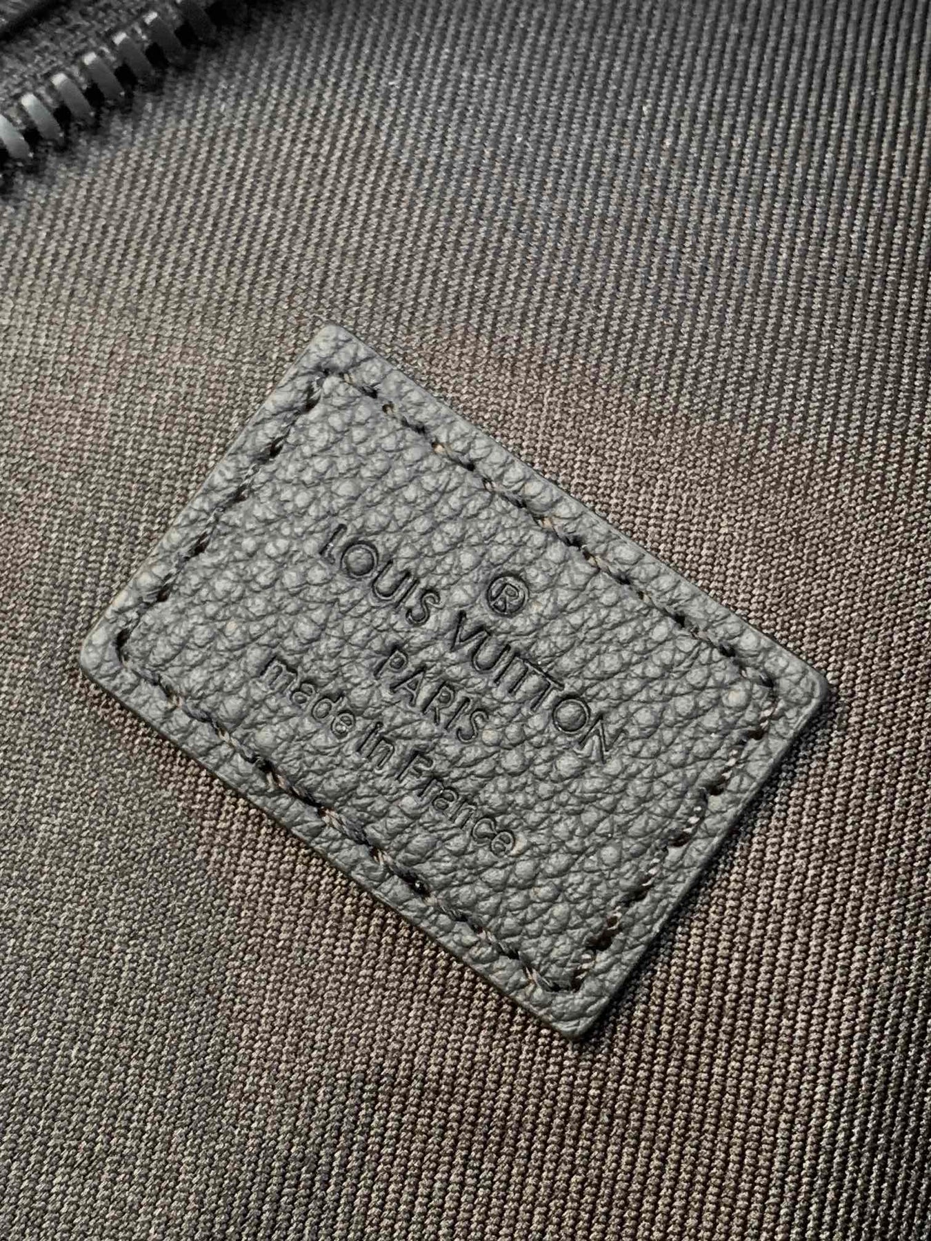 DUO CROSSBAG BAG 42 IN BLACK EMBOSSED CALFSKIN