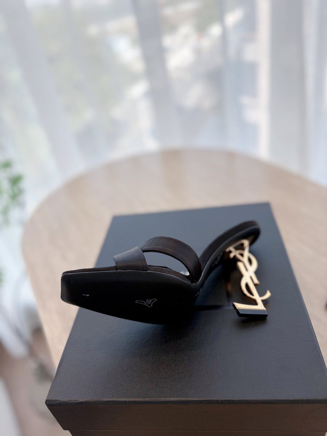 OPYUM OPEN TOE HIGH 10 CM MULES IN BLACK CALFSKIN