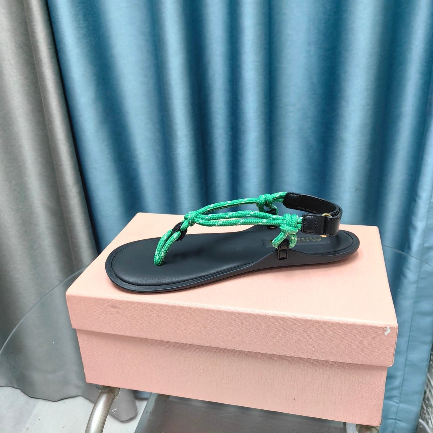 FLIP-FLOPS SANDAL BLACK SHEEPSKIN WITH BRIGHT BLUE STRAP