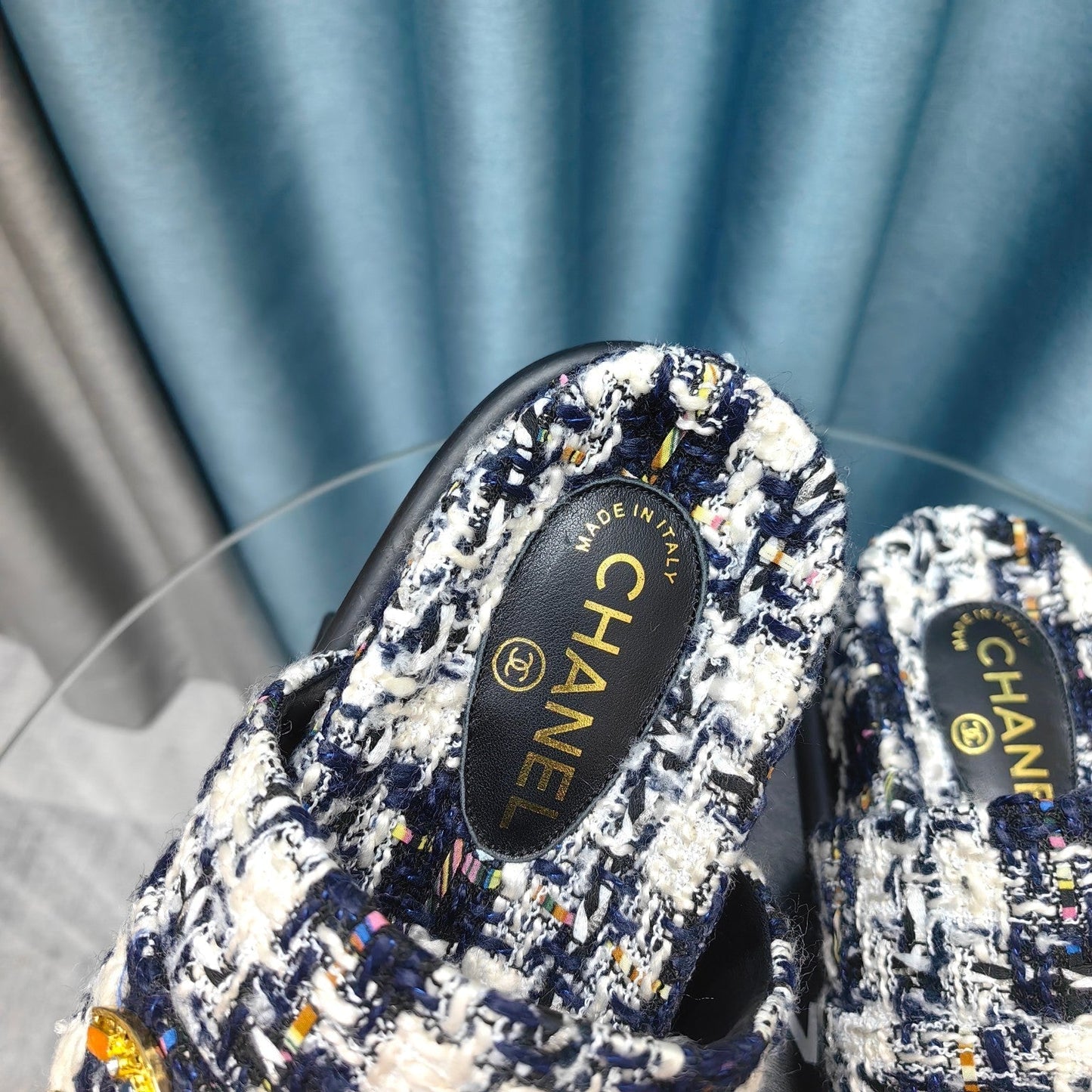 PLATFORM HEELS SANDALS IN BLACK TWEED