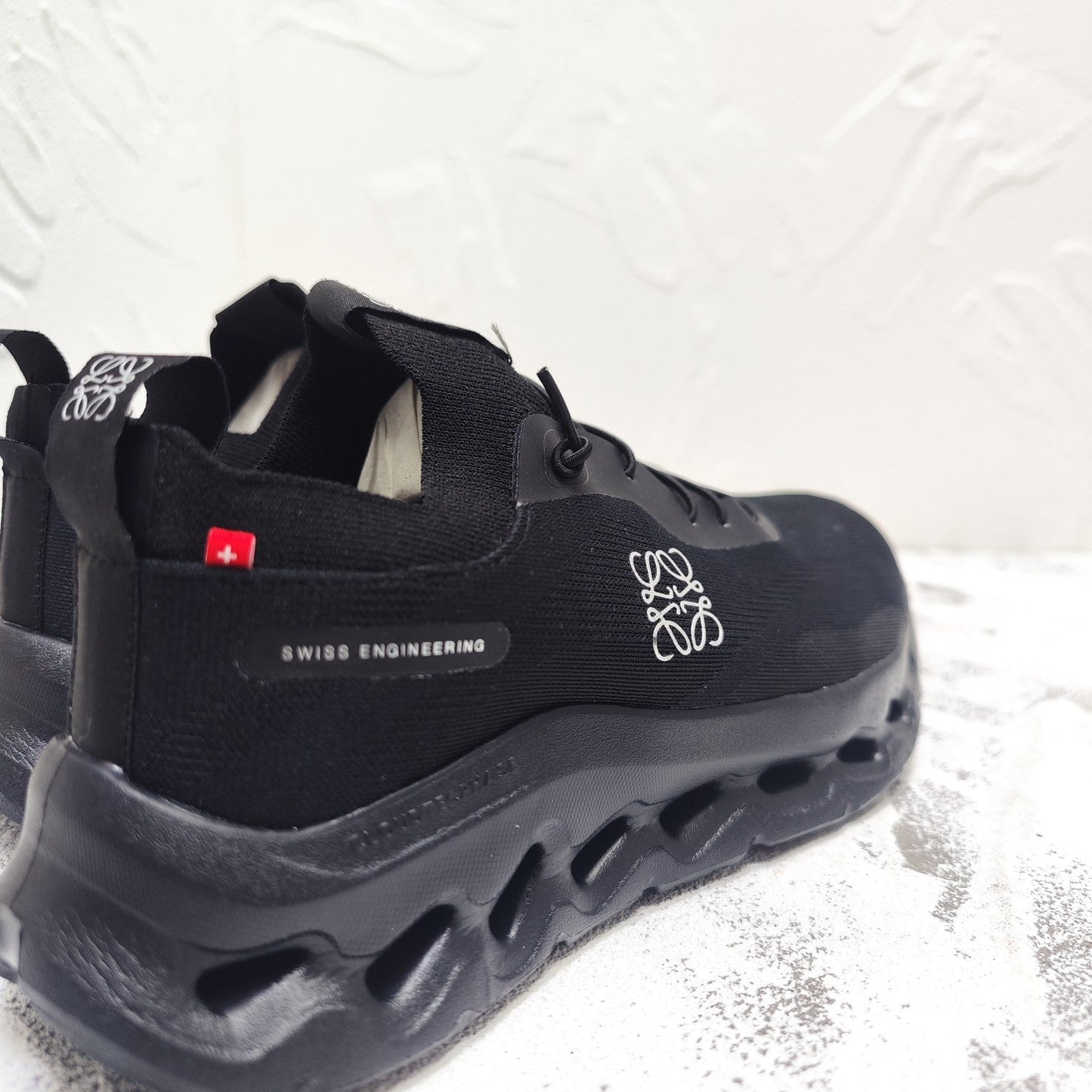 CLOUDTILT SNEAKER IN BLACK RECYCLED POLYESTER