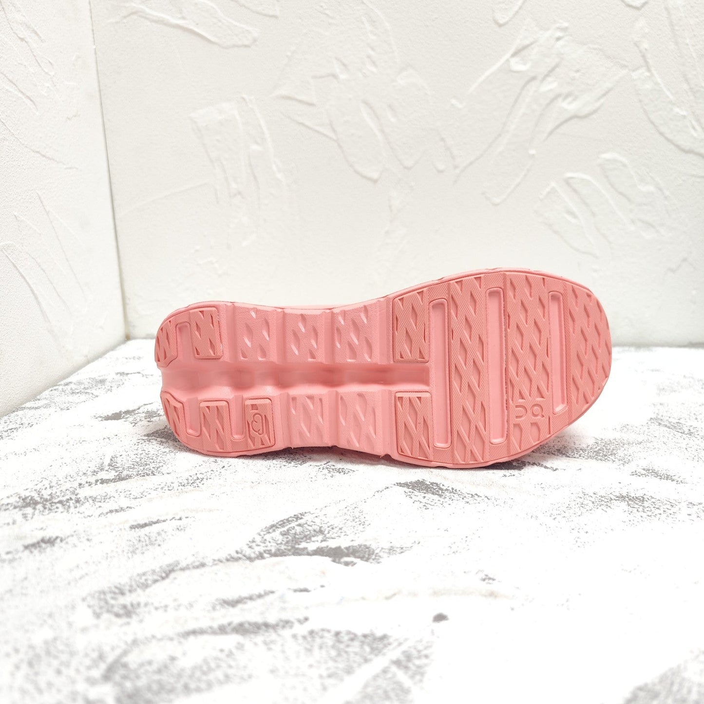 CLOUDTILT SNEAKER IN BLUSH PINK RECYCLED POLYESTER