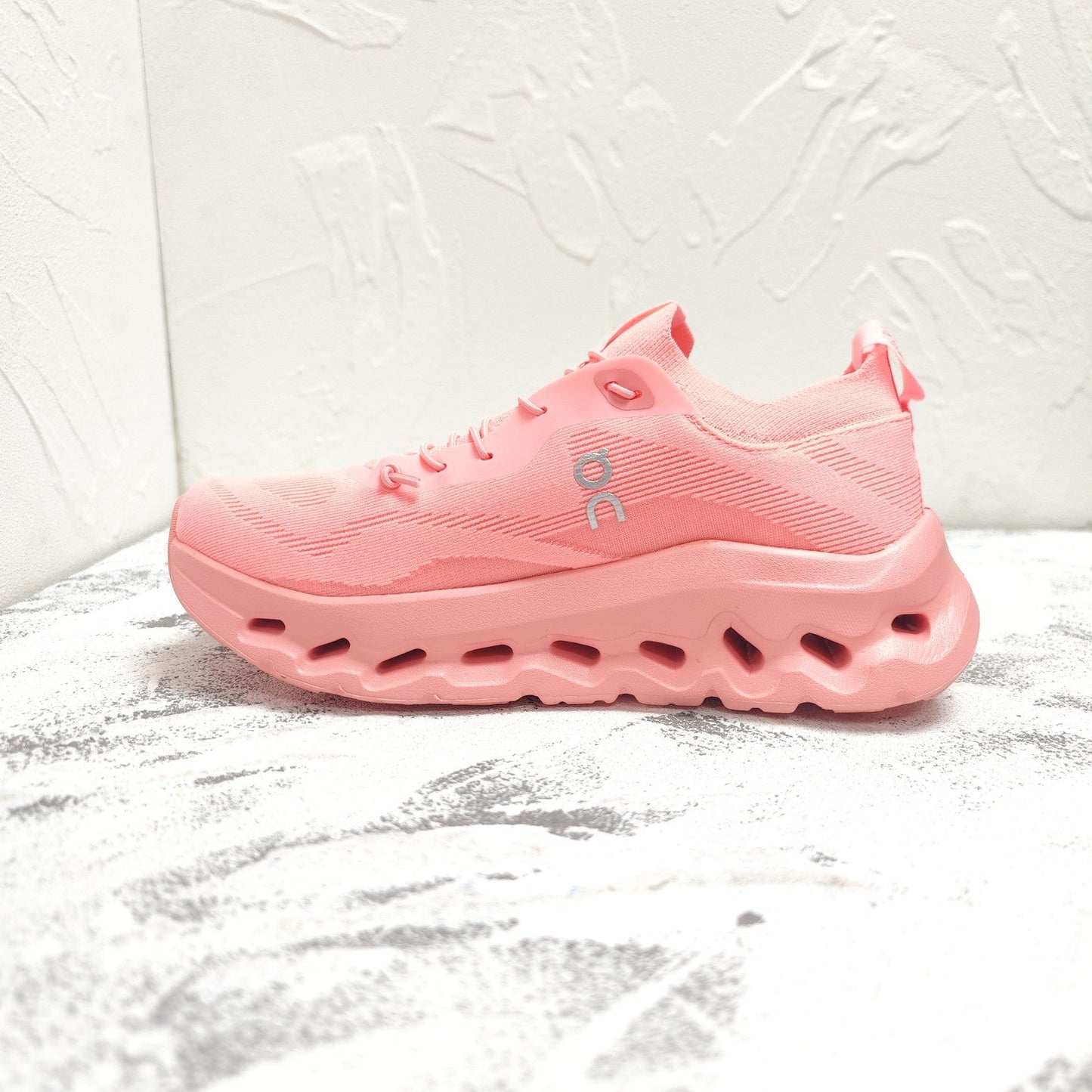 CLOUDTILT SNEAKER IN BLUSH PINK RECYCLED POLYESTER