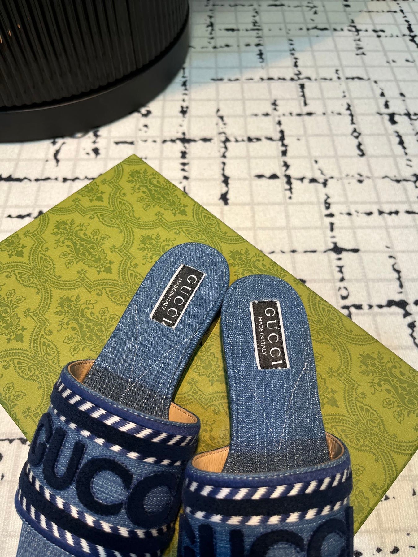 GG SLIDE SANDAL WITH GUCCI SCRIPT AEGEAN DENIM