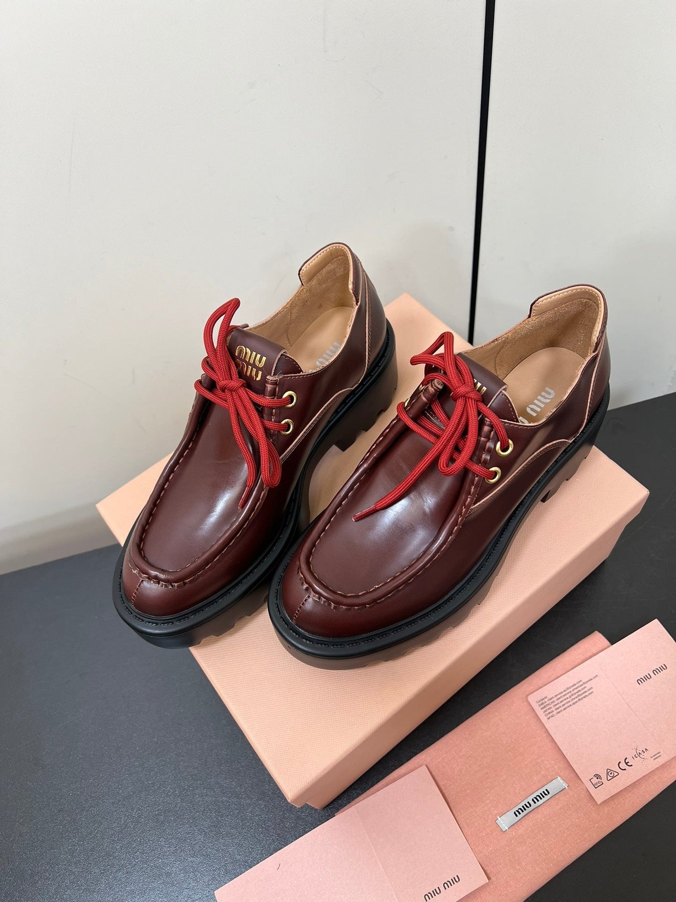 LACE-UP LOAFERS WITH THICK SOLE IN WINE RED SHINY SHEEPSKIN