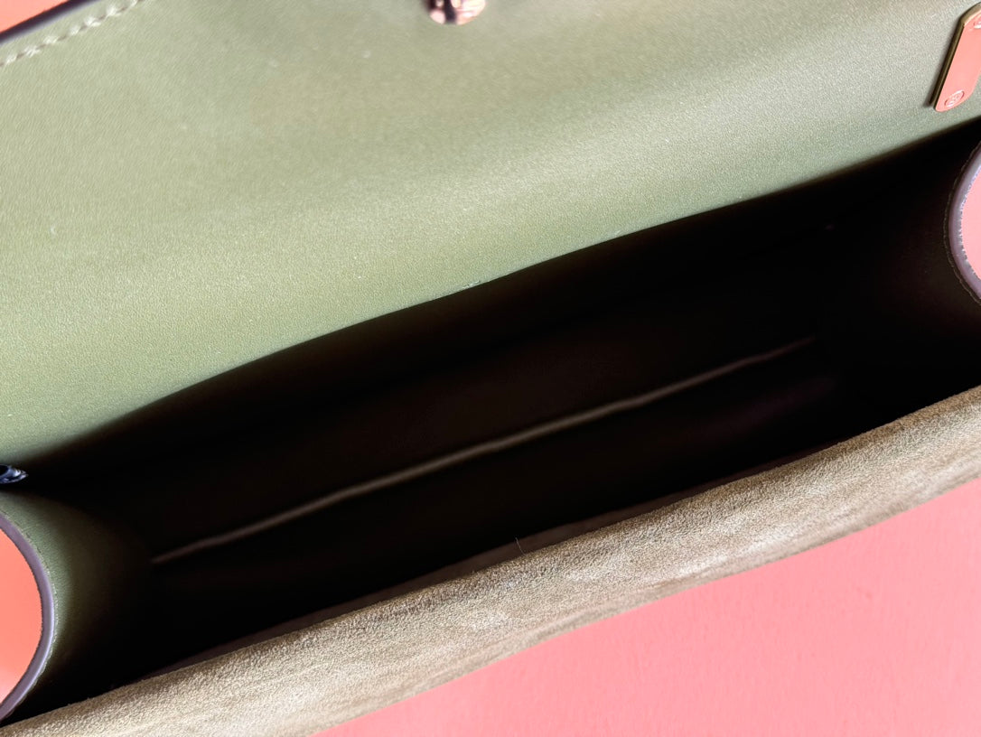 DIONYSUS MEDIUM SHOULDER BAG 27.5 IN DARK GREEN GG SUEDE