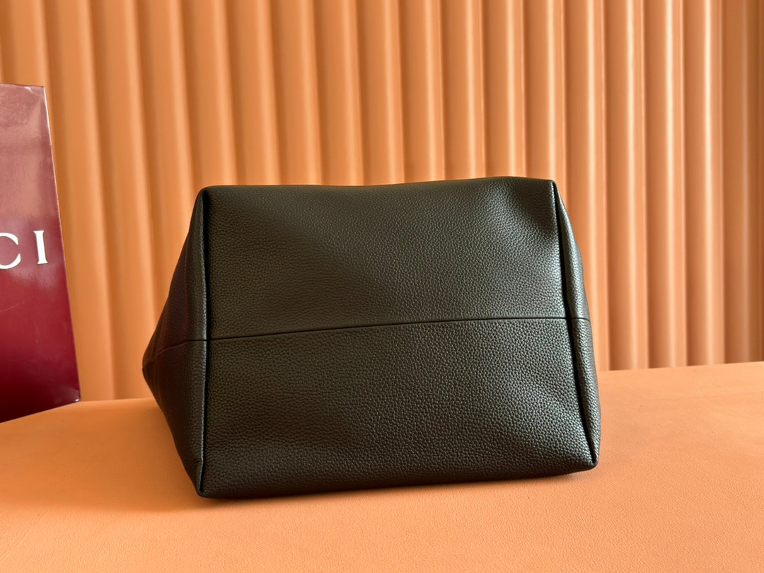 MEDIUM TOTISSIMA REVERSIBLE TOTE BAG 30 IN BLACK CALFSKIN BEIGE AND BROWN GG CANVAS ON SIDE