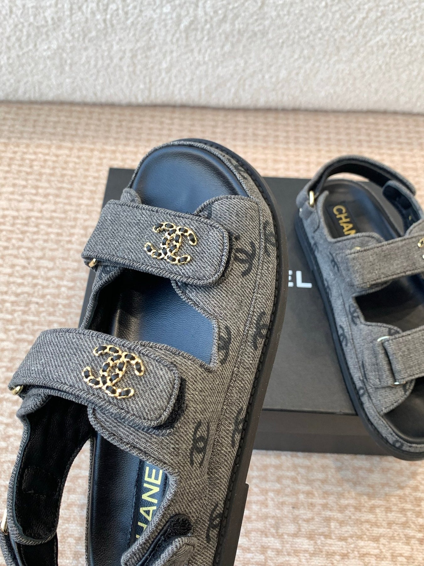 DAD SANDAL IN BLACK DENIM FABRIC