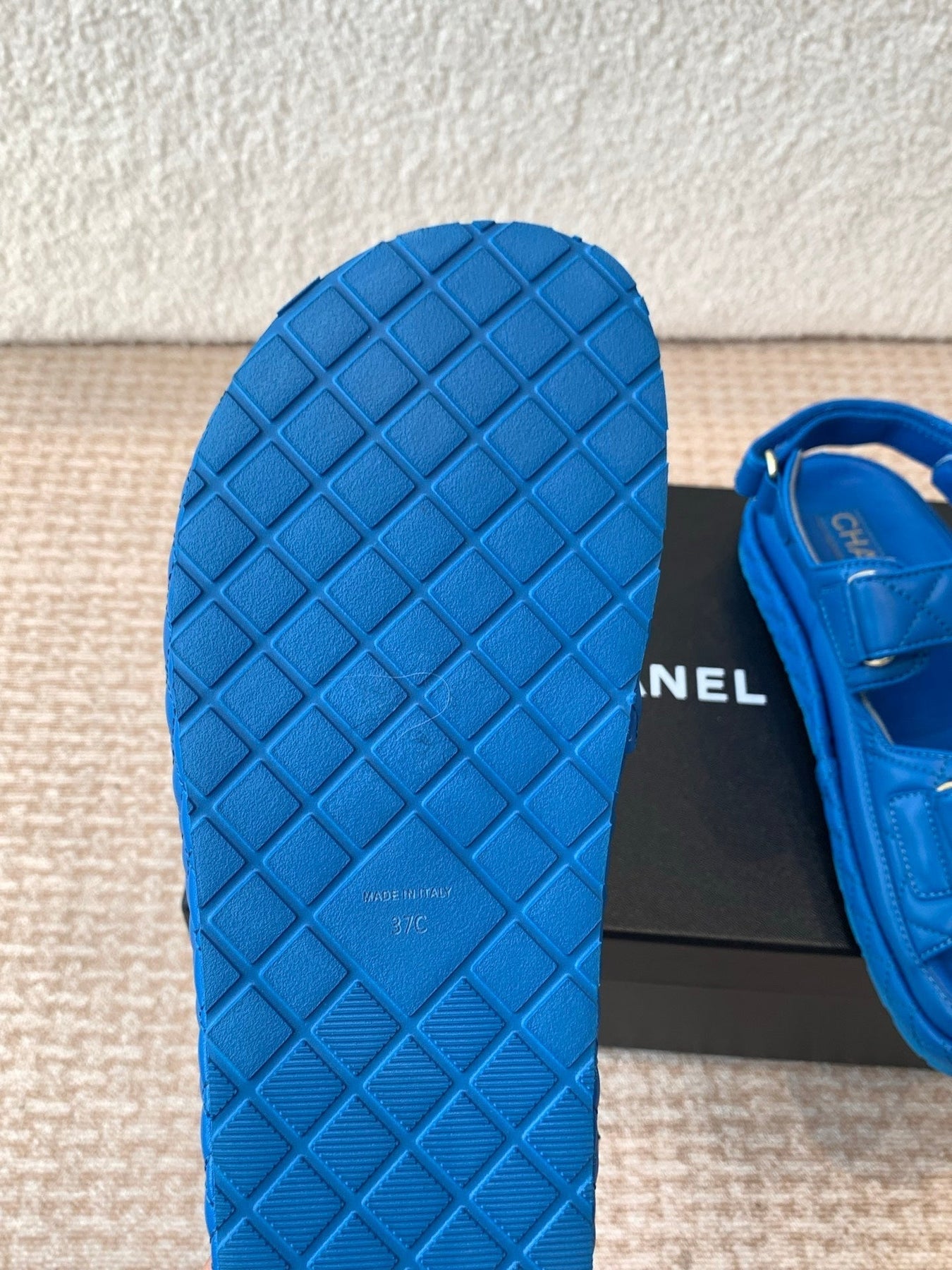 DAD SANDAL IN COBALT BLUE CALFSKIN