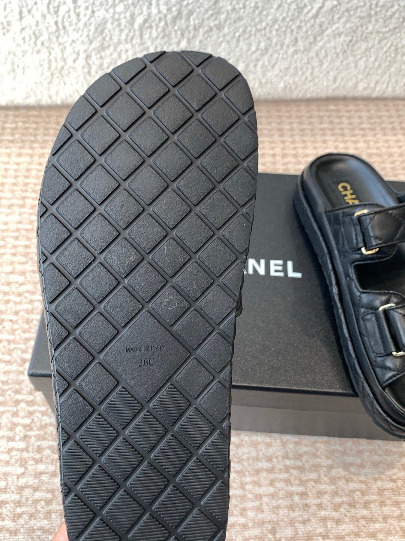 DAD SANDAL IN BLACK CALFSKIN MULE