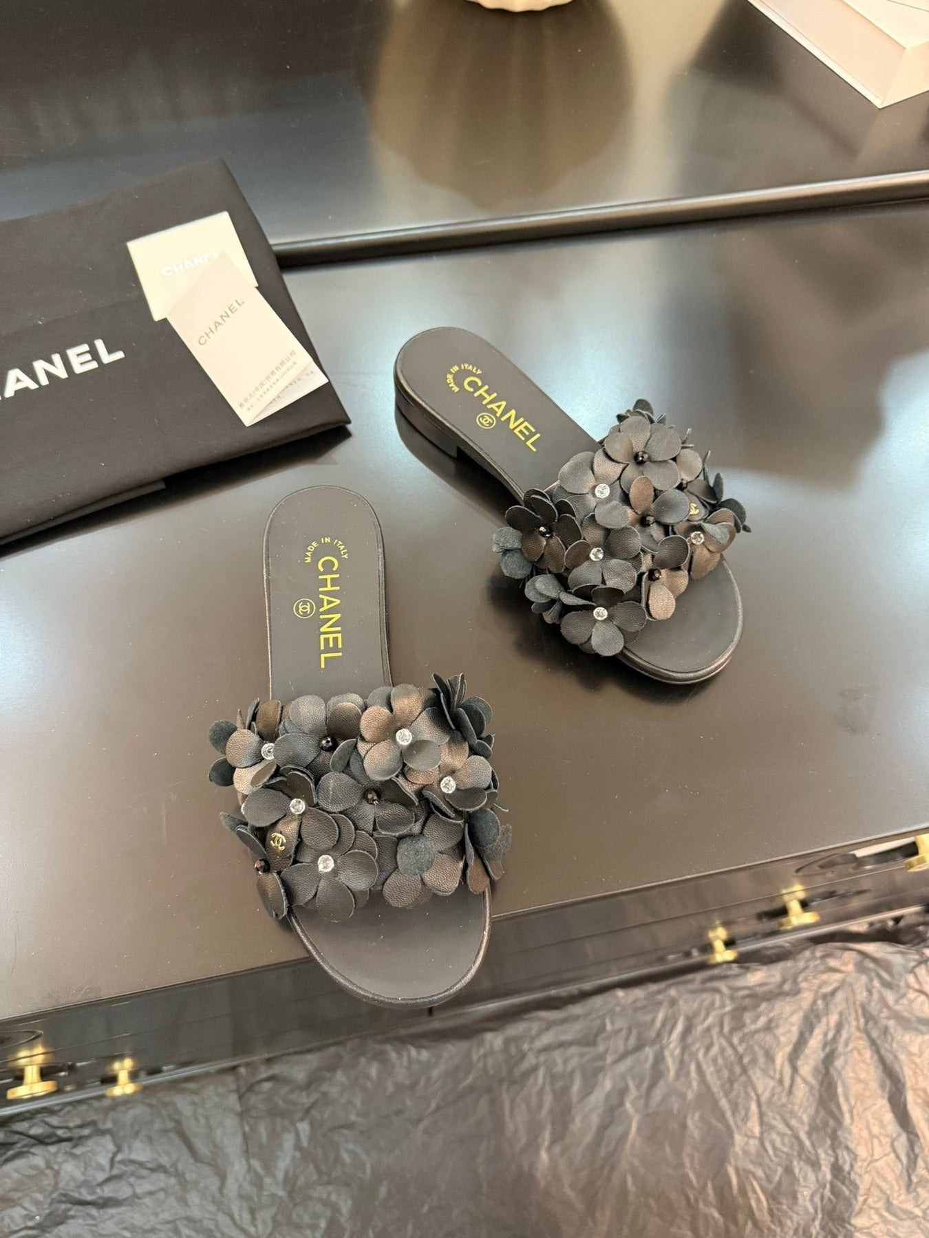 FLAT MULE 15 MM IN BLACK CALFSKIN