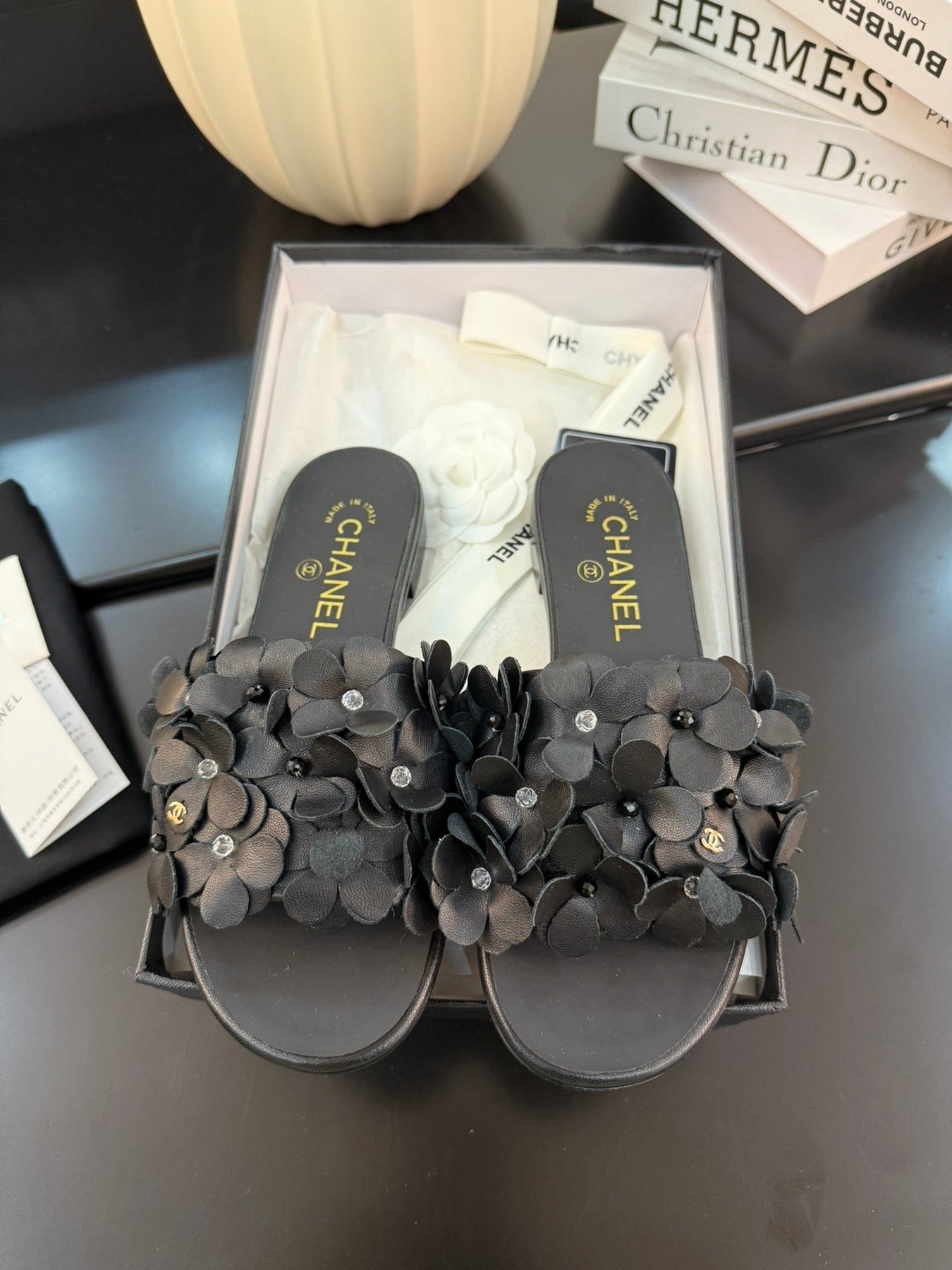 FLAT MULE 15 MM IN BLACK CALFSKIN