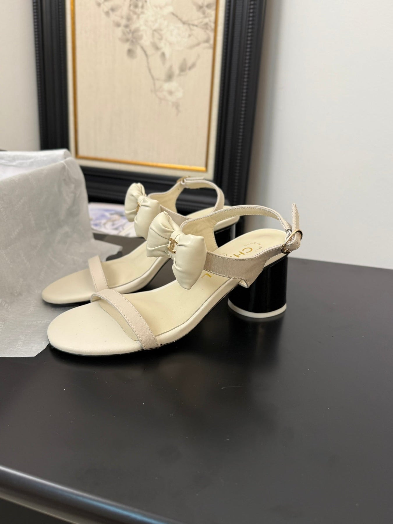 MID HEEL 45 MM SANDALS IN WHITE CREAM CALFSKIN