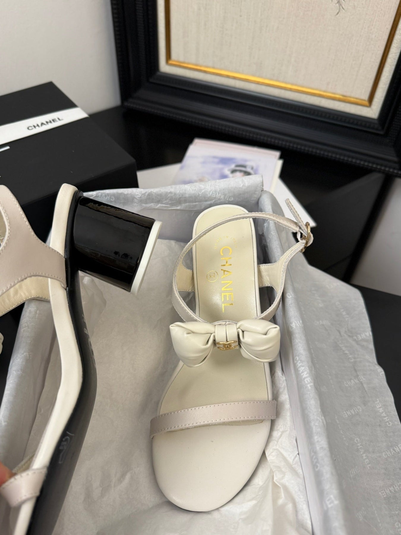 MID HEEL 45 MM SANDALS IN WHITE CREAM CALFSKIN