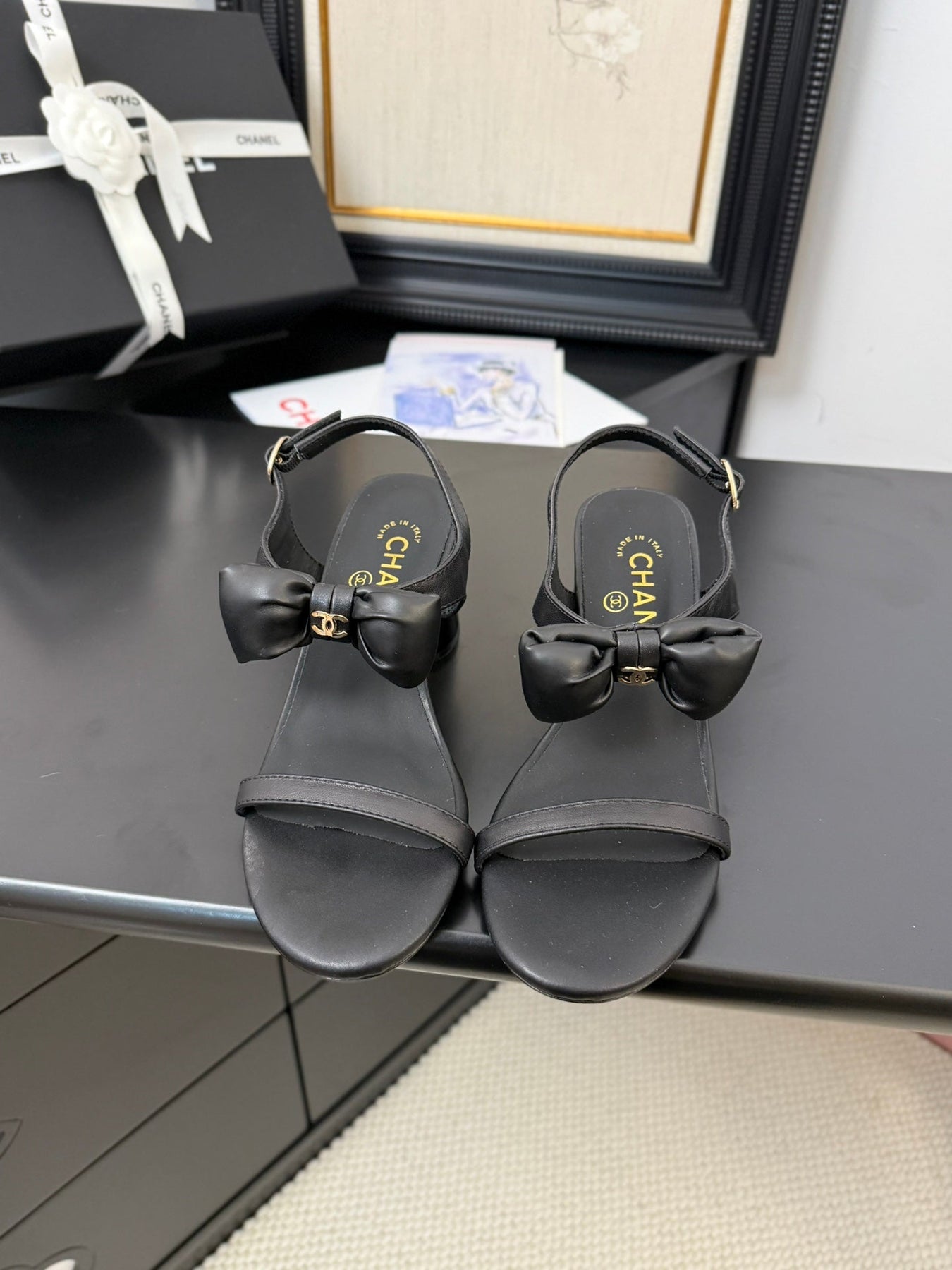 MID HEEL 45 MM SANDALS IN BLACK CALFSKIN