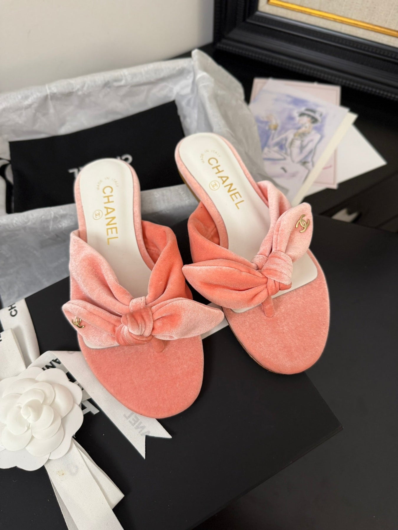 CC 25C Thong Sandal Bow Pink Velvet fabric 233567