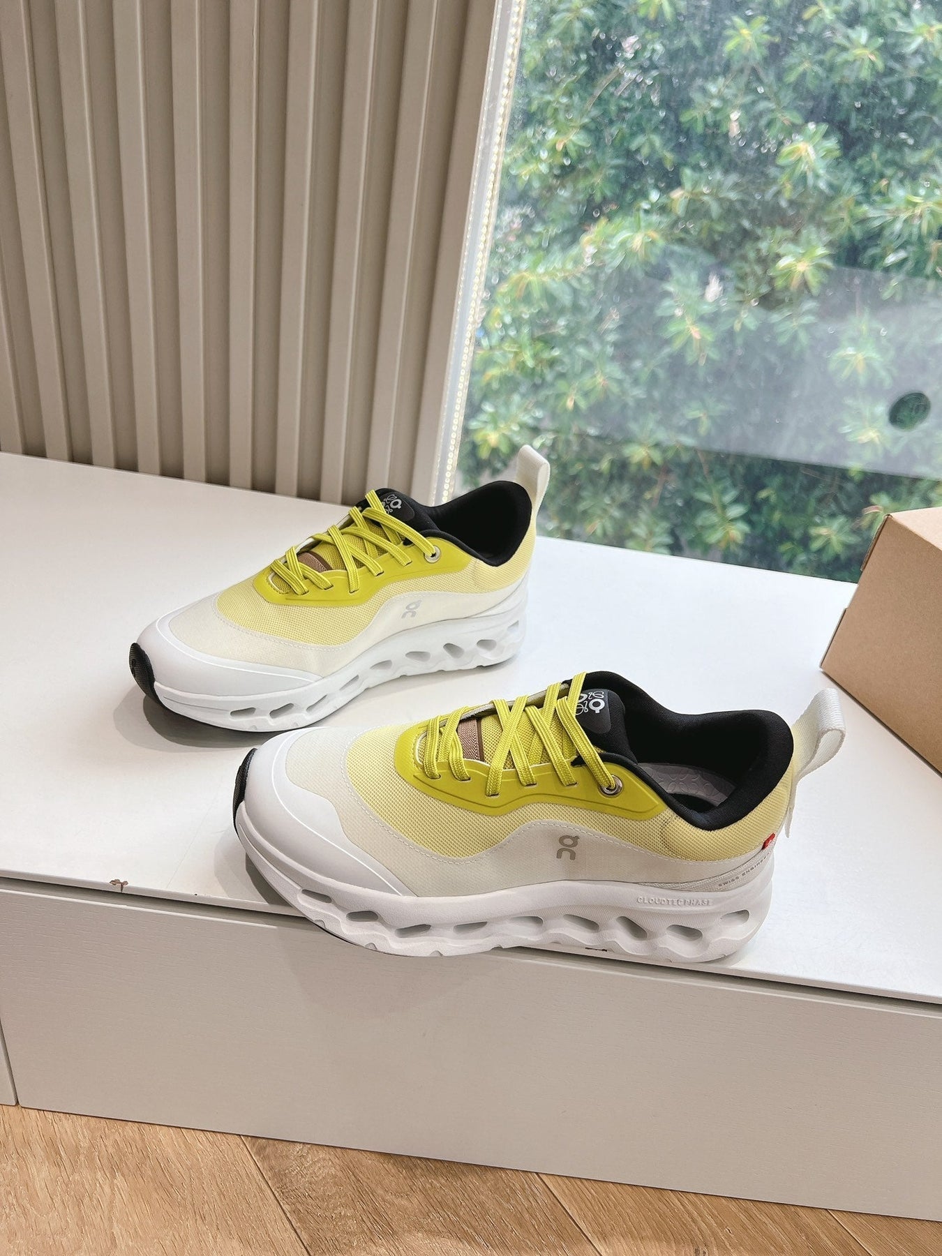 LW CLOUDTILT 2.0 SNEAKER WHITE AND YELLOW POLYESTER