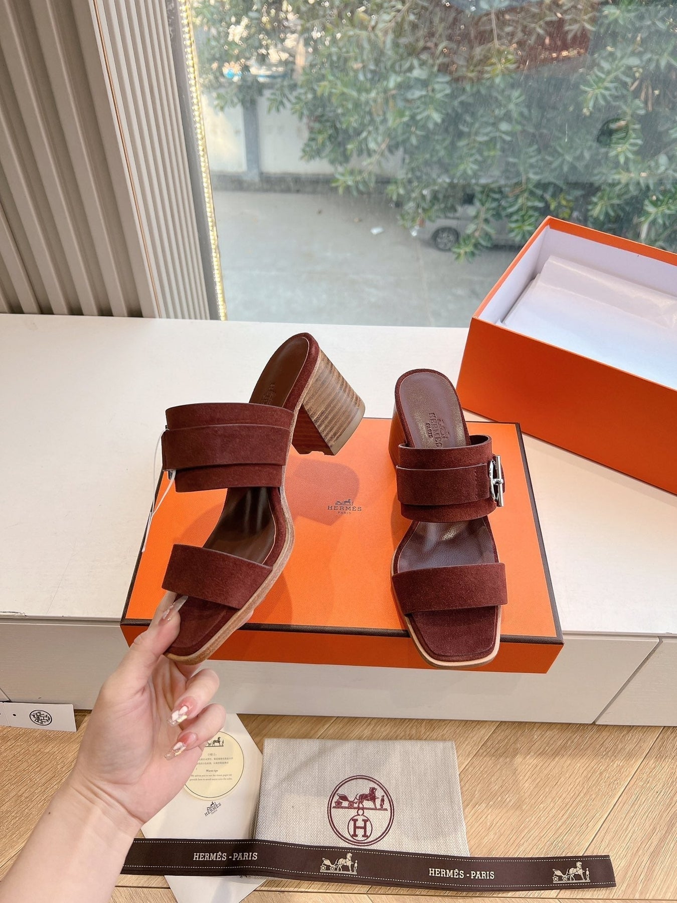 KUTE 60 SANDAL IN CHESTNUT BROWN SUEDE