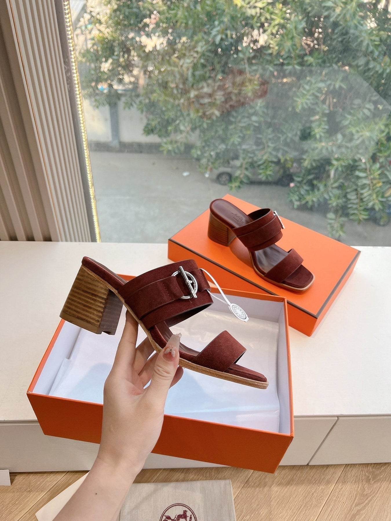 KUTE 60 SANDAL IN CHESTNUT BROWN SUEDE