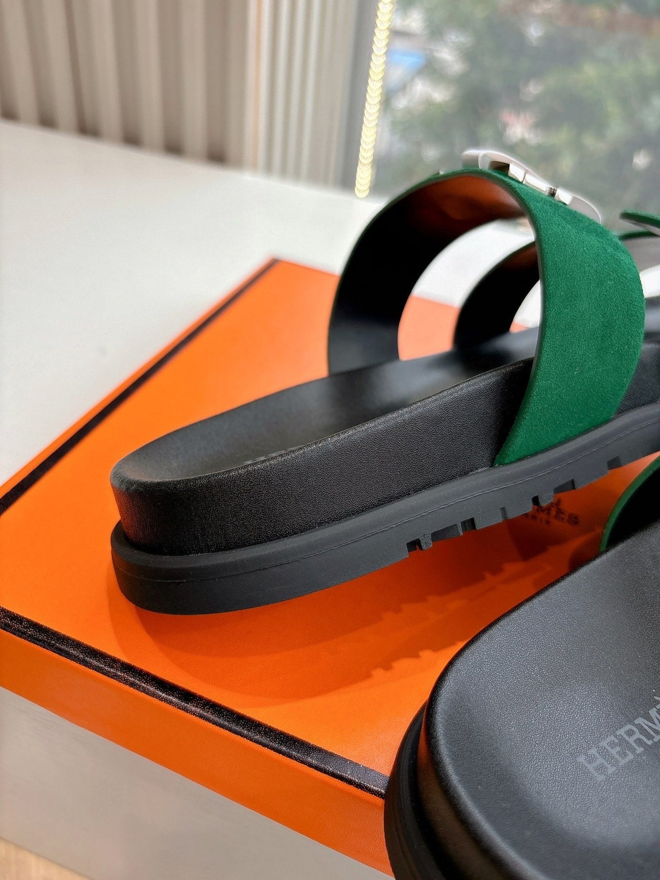 CHYPRE SANDAL IN PINE GREEN SUEDE