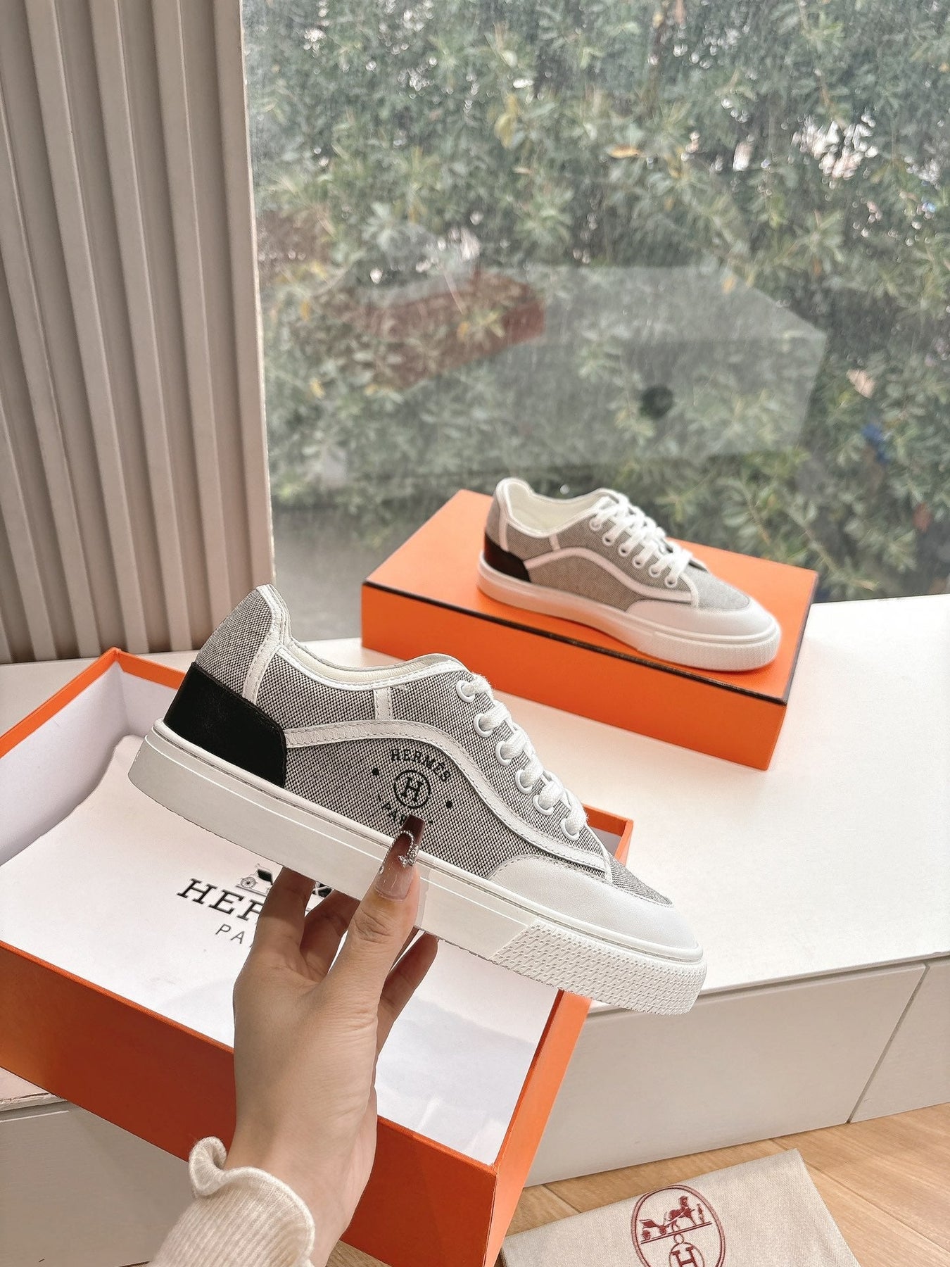 GET SNEAKER IN DOVE GRAY MAXI CANVAS AND CALFSKIN