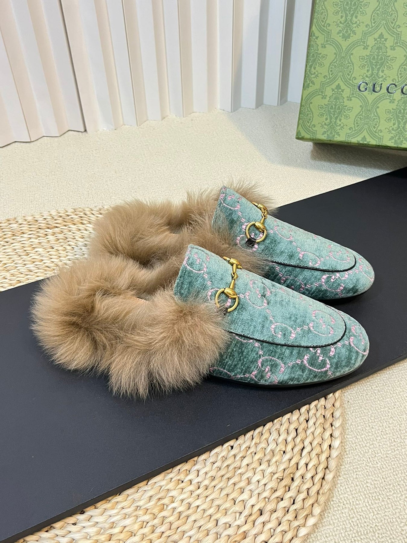 HORSEBIT MULE IN TURQUOISE MONOGRAM VELVET AND LAMB WOOL LINING