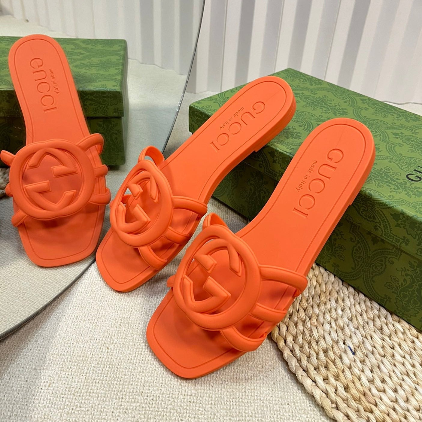 GG Rubber Slide Orange Tiger