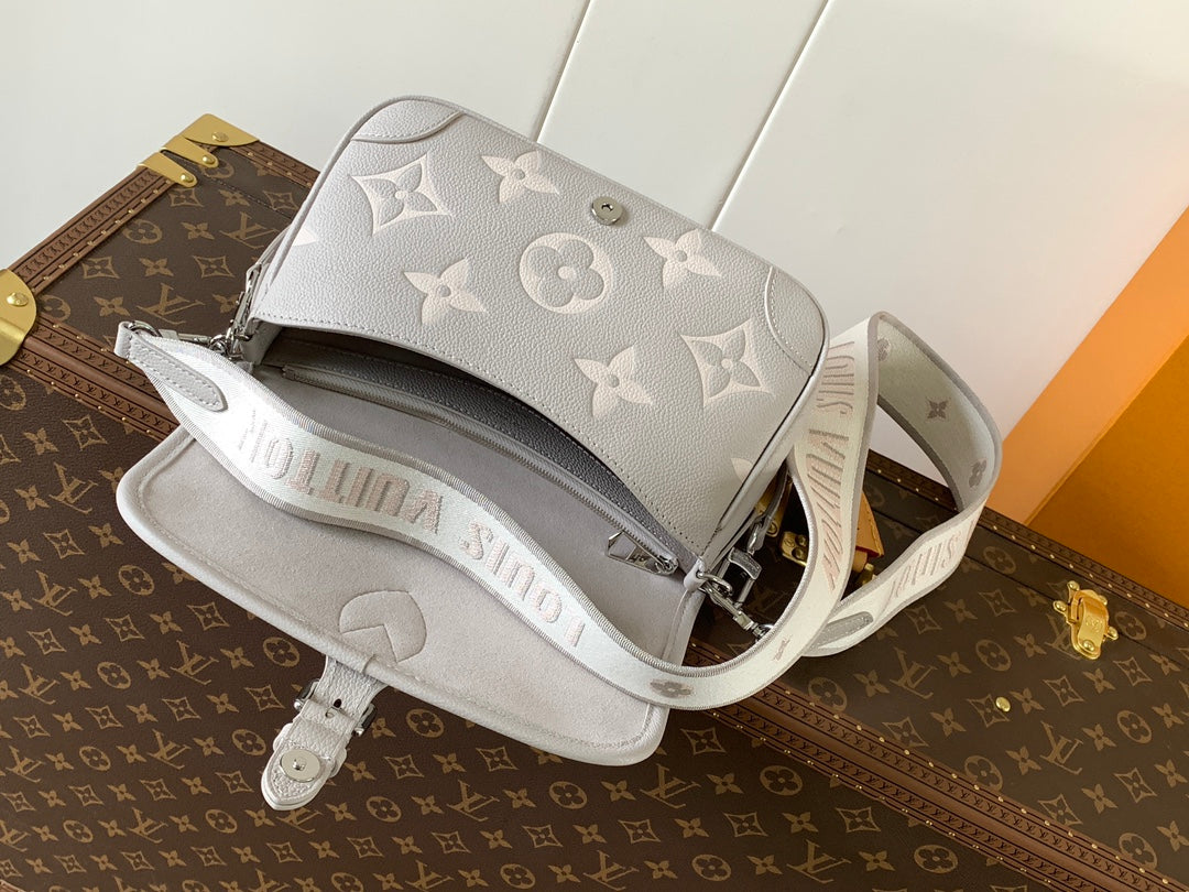 DIANE 24 IN GREY MONOGRAM EMPREINTE LEATHER