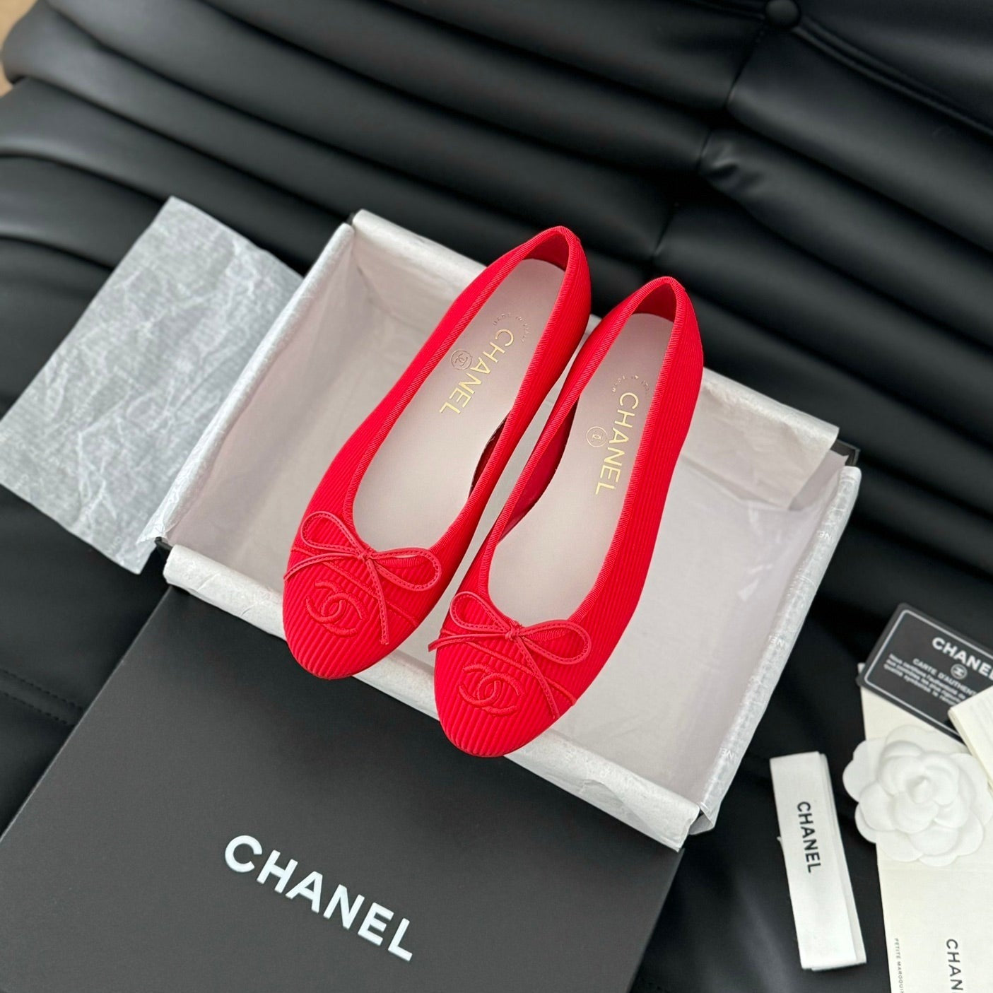 CLASSIC BALLET FLATS CHERRY RED LAMBSKIN