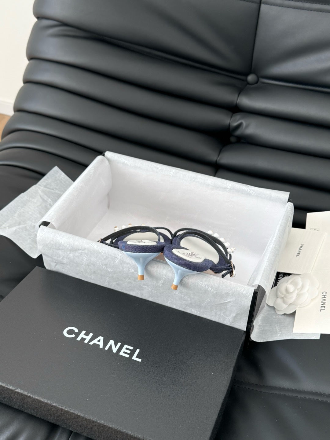 PEARL SANDAL IN BLUE DENIM AND WHITE LAMBSKIN 35 MM