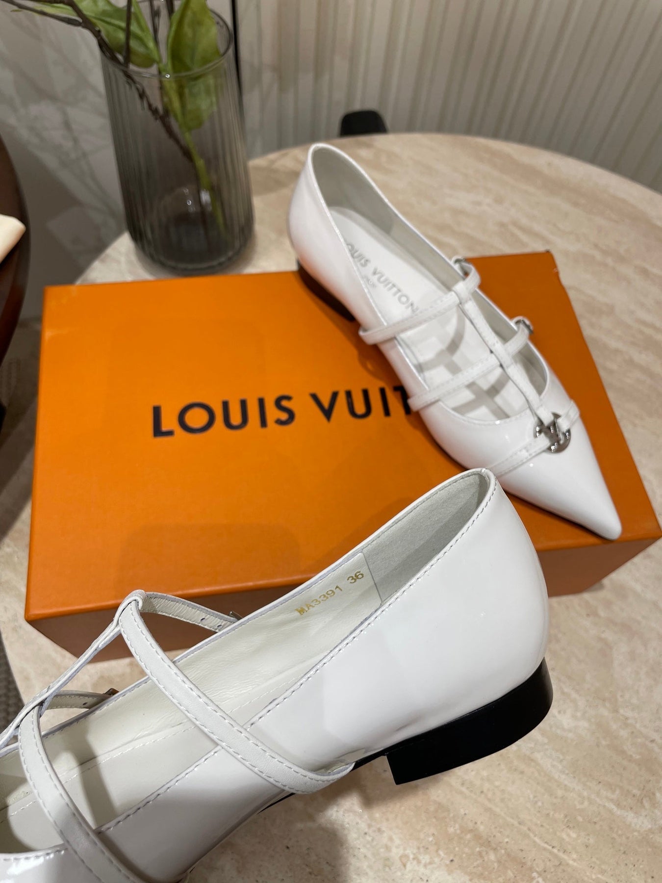 POINTED-TOE TRIPLE-STRAP BALLET FLAT IN WHITE PATENT CALFSKIN
