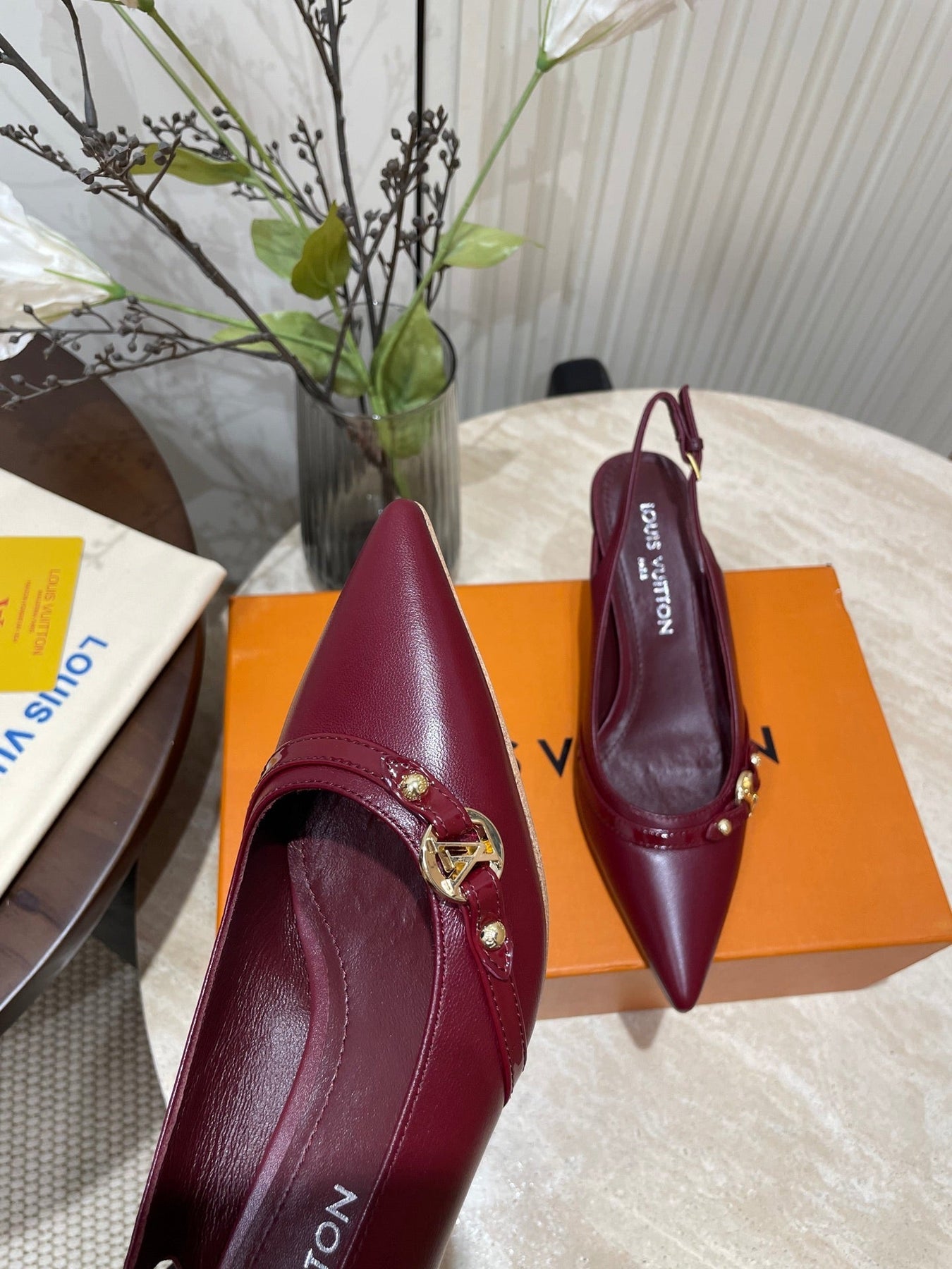 HIGH SLINGBACKS 5 CM IN BURGUNDY RED CALFSKIN