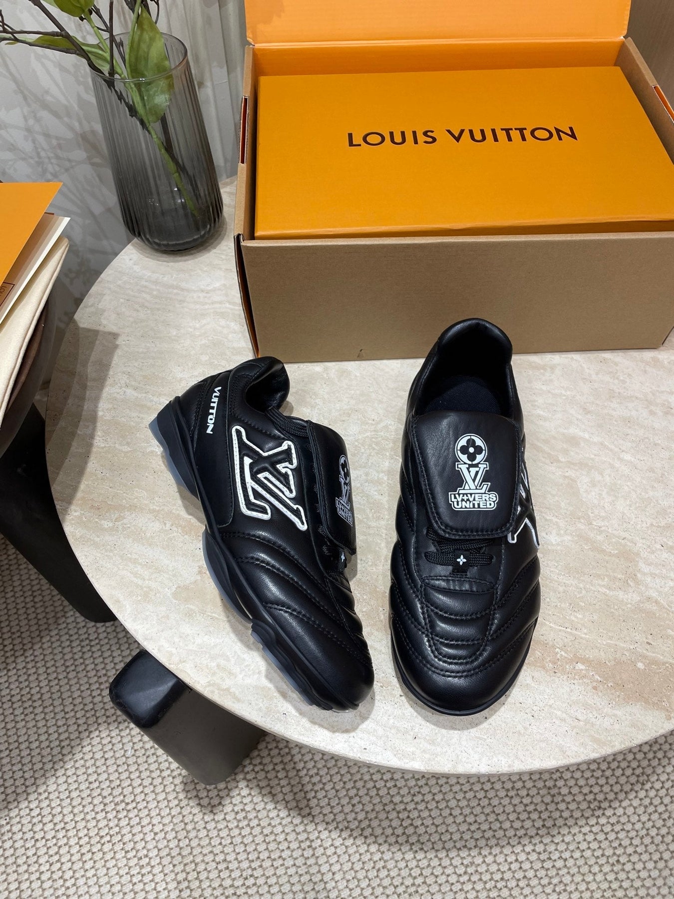 FOOTPRINT SOCCER SNEAKER IN BLACK CALFSKIN