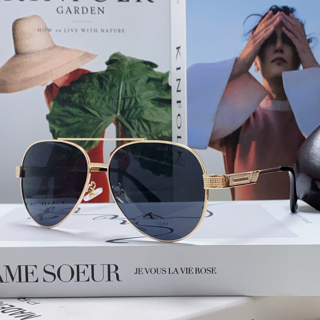 PILOT SUNGLASS 581364 IN GOLD METAL BLACK LENSES