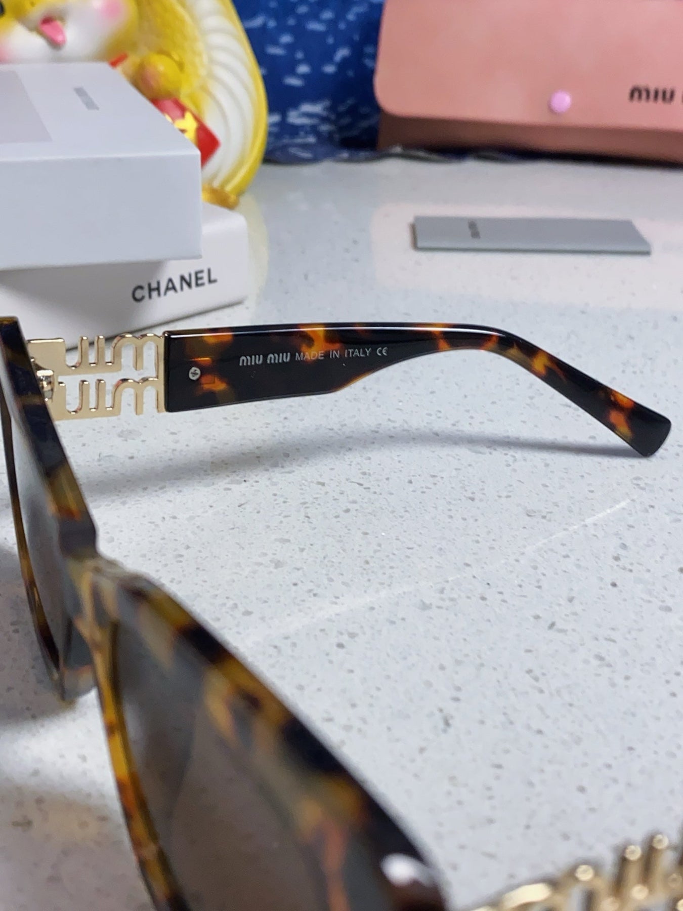 GLIMPSE SUNGLASSES 558347 IN HAVANA ACETATE GOLD EMBOSSED LOGO