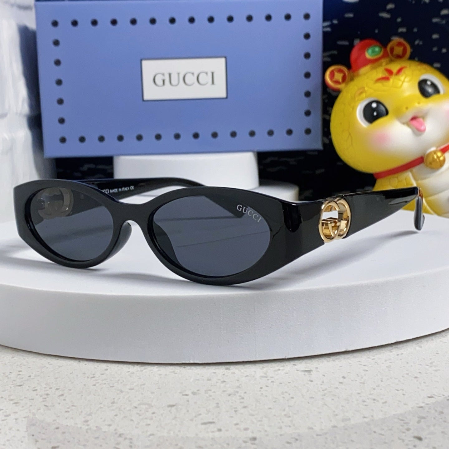 OVAL FRAME SUNGLASSES GG1662SA IN ACETATE