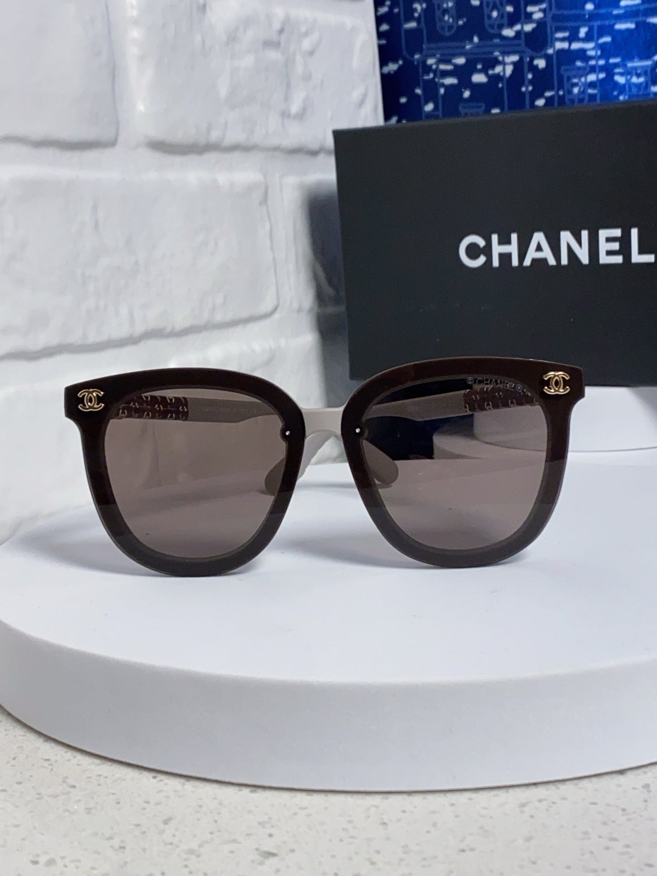 BROWNLINE SUNGLASSES 638936 IN LIGHT GRAY ACETATE