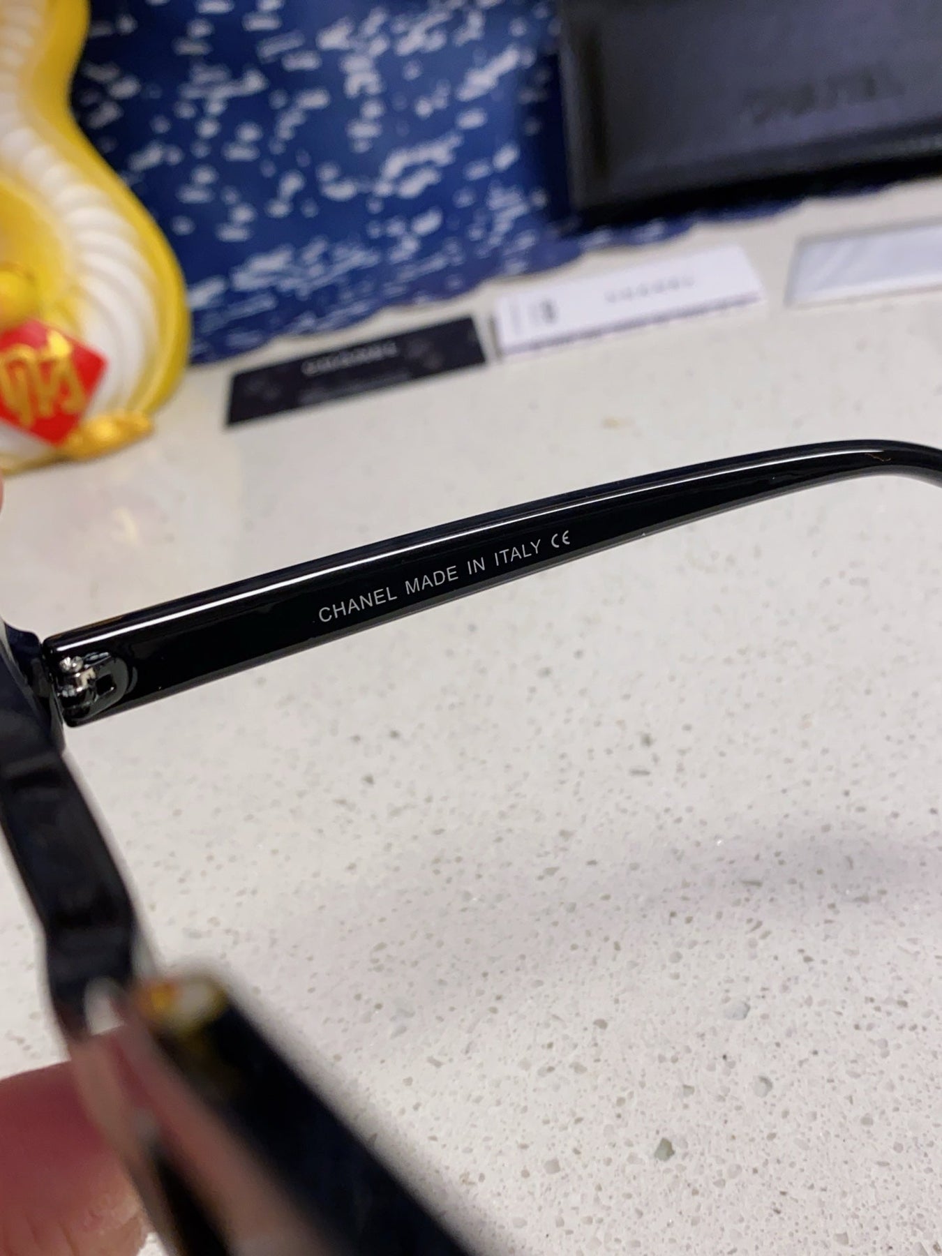 BUTTERFLY SUNGLASSES 641816 IN BLACK ACETATE GOLD METAL LOGO