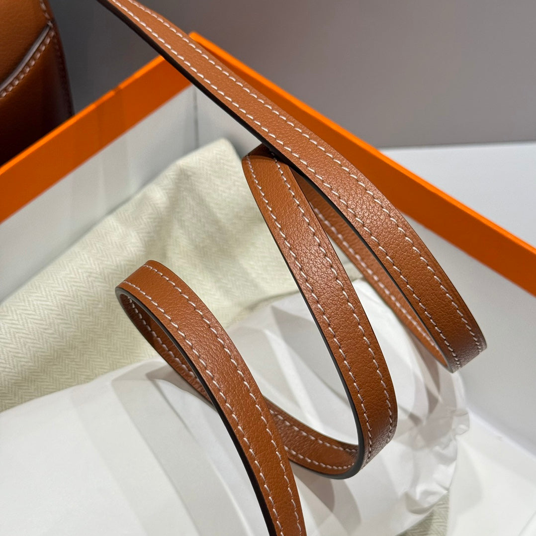 HM ROULIS 18 MINI BAG IN TAWNY BROWN CALFSKIN GOLD-TONE HARDWARE