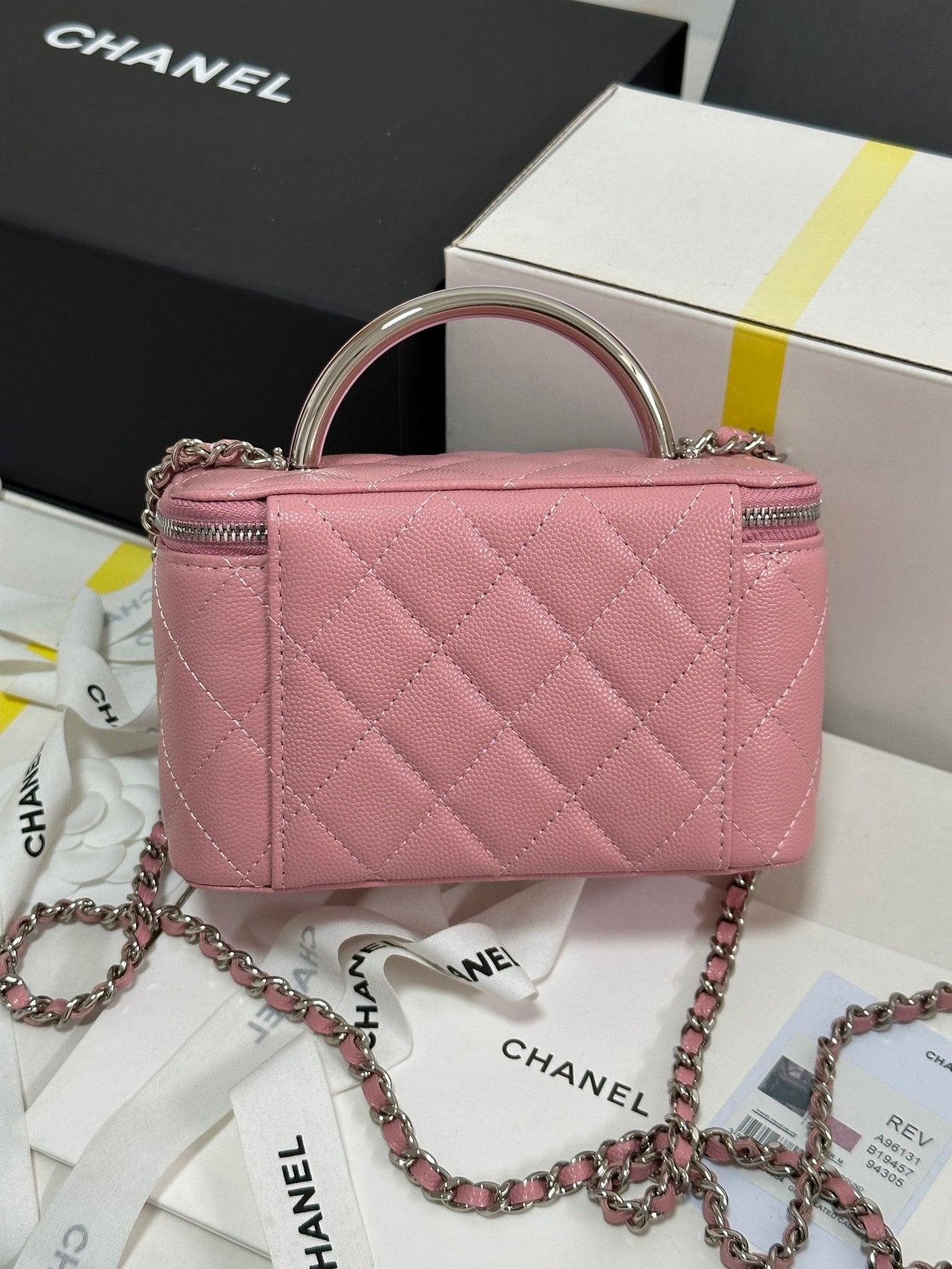 MINI VANITY TOP HANDLE CASE 17 IN PINK CAVIAR SKIN SILVER-TONE PLATED METAL