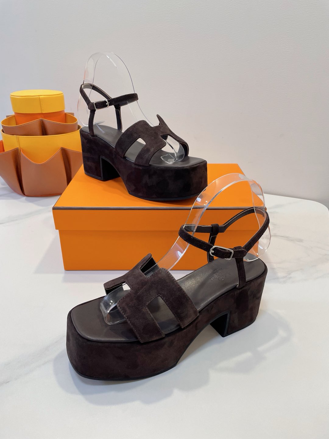 JAM 30 SANDAL IN CAROB BROWN SUEDE