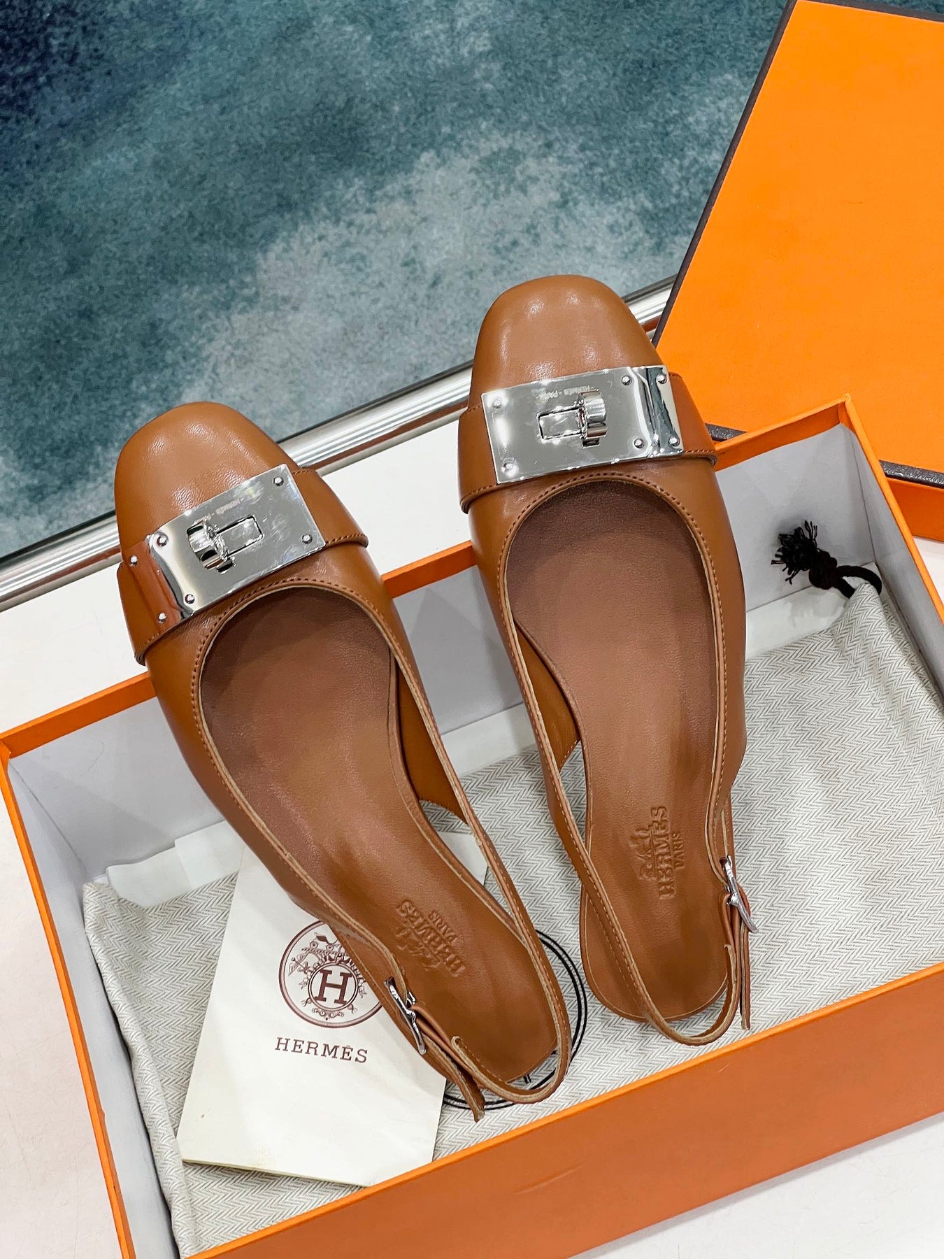INNOCENTE SLINGBACK CARAMEL CALFSKIN